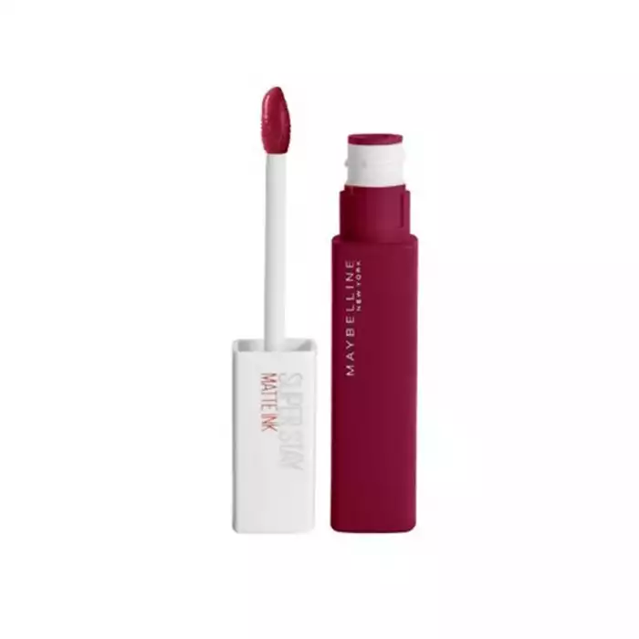 Super Stay Matte Ink™ Liquid Lipstick gives you a Super Stay Matte Ink™ Liquid Lipstick gives you a