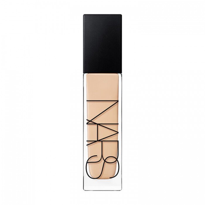 A buildable, full-coverage long-wearing foundation that is