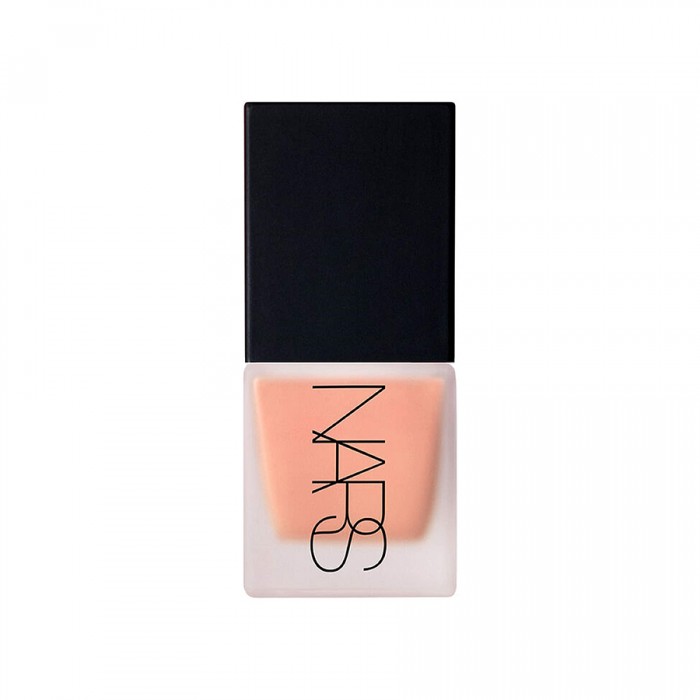 Liquid blush effortlessly glides on skin for a lasting, natural-looking glow. The uniquely buildable and blendable formula allows you to create your perfect cheek color by using anywhere from one drop to a full pump. Ide | Veela Beauty Liquid blush effortlessly glides on skin for a lasting