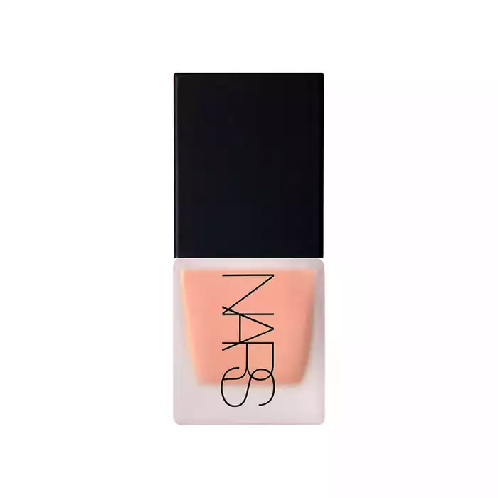 Liquid blush effortlessly glides on skin for a lasting, natural-looking glow. The uniquely buildable and blendable formula allows you to create your perfect cheek color by using anywhere from one drop to a full pump. Ide | Veela Beauty Liquid blush effortlessly glides on skin for a lasting