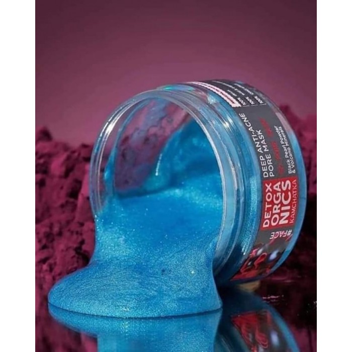 Natura Siberica presents Deep Anti-Acne Pore Mask from its Detox Organics Kamchatka collection. It is an innovative skincare product formulated with natural exfoliating and anti-inflammatory agents. The mask is specifica | Veela Beauty Natura Siberica presents Deep Anti-Acne Pore Mask from its