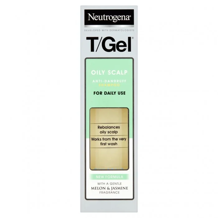 NEUTROGENA® T / Gel® Oily Scalp هو شامبو يومي مضاد للقشرة يعمل على إزالة الزيوت الزائدة ومحاربة القشرة من أول غسلة. تم اختبار شامبو T / Gel® Oily Scalp ، الذي تم اختباره من قبل أطباء الجلدية ، وهو يخفف من التقشر والزيوت | فييلا بيوتي NEUTROGENA® T / Gel® Oily Scalp هو شامبو يومي