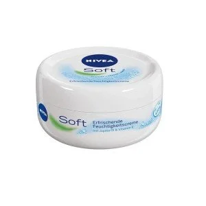Nivea Refreshingly Soft Moisturizing Cream 200ml Nivea Refreshingly Soft Moisturizing Cream 200ml