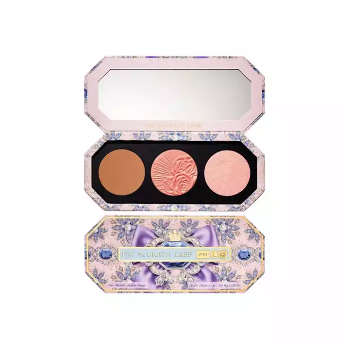 Pat Mcgrath Labs Divine Blush + Bronze + Glow Limited Edition Trio Fleurever Nude
Product DescriptionPat McGrath Labs Divine Pat Mcgrath Labs Divine Blush + Bronze + Glow Limited Edition Trio Fleurever Nude
Product DescriptionPat McGrath Labs Divine