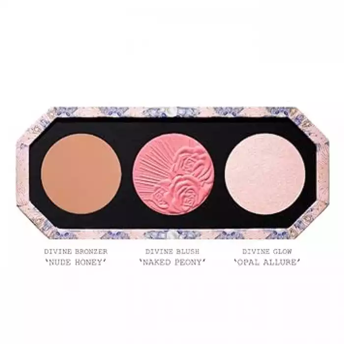 Pat Mcgrath Labs Divine Blush + Bronze + Glow Limited Edition Trio Fleurever Nude
Product DescriptionPat McGrath Labs Divine Pat Mcgrath Labs Divine Blush + Bronze + Glow Limited Edition Trio Fleurever Nude
Product DescriptionPat McGrath Labs Divine