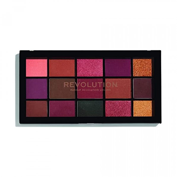 Offers A Spectrum Of Intensity And Effects By Delivering Incredible Colour Fidelity
Provides A High Definition And Dimension To The Eye
Rich, Pigmented Shadows Gives You A Crease Free Look | Veela Beauty | فييلا بيوتي