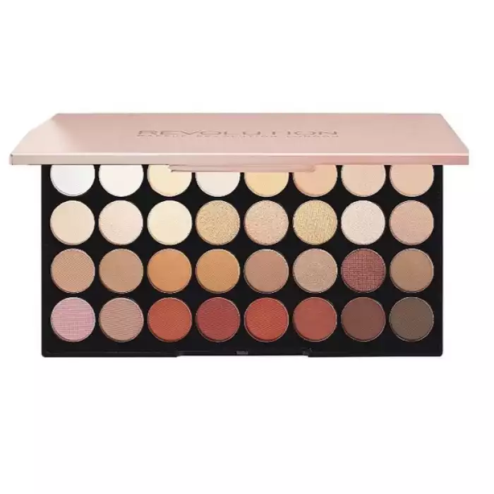 The wonderful new Flawless 3 eyeshadow palette includes 32 neutral shades with a matte or shimmery finish that you can use to create endless looks for a variety of occasions. Richly pigmented, the palette has a large mir | Veela Beauty The wonderful new Flawless 3 eyeshadow palette includes 32
