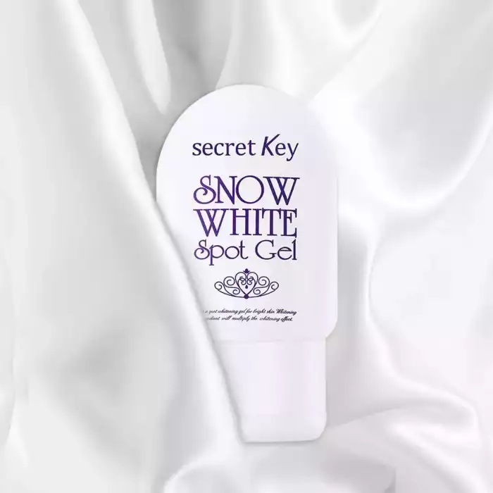 Secret Key Snow White Spot Gel 65g
Product Specifications: Secret Key Snow White Spot Gel is an innovative gel designed to Secret Key Snow White Spot Gel 65g
Product Specifications: Secret Key Snow White Spot Gel is an innovative gel designed to