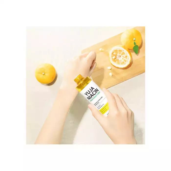 Provide whitening & vital energy while taking care of the blemish, freckles through Niacinamide (brightening ingredients)90% Goheung Yuja extract helps to maintain clear, moisturized skin. | Veela Beauty Provide whitening & vital energy while taking care of the