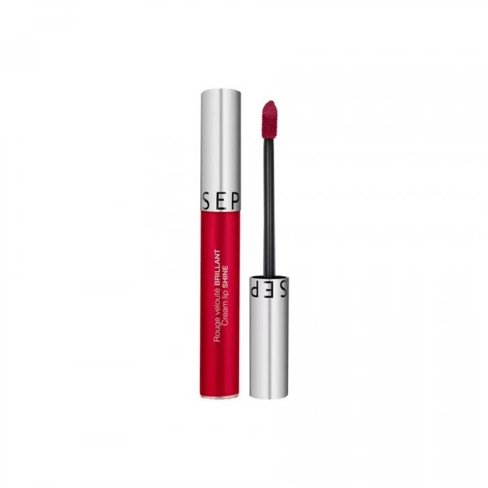 A Cream Lip Stain That Provides Lasting Color And Is Infused With Avocado Oil For Ultimate Comfort. Apply Directly To Your Lips. Start At The Center Of Your Lips And Gently Blend Towards The Corners Of Your Mouth. | Veela Beauty A Cream Lip Stain That Provides Lasting Color And Is