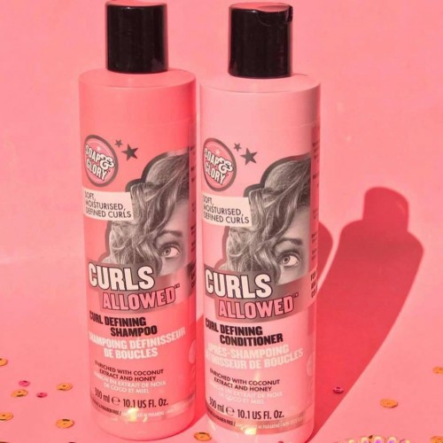 Soap & Glory Curls Allowed Curl Defining Shampoo 300Ml Soap & Glory Curls Allowed Curl Defining Shampoo 300Ml