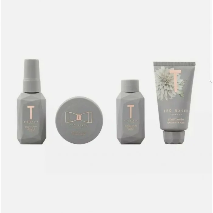 Ted Baker Pretty Harmony Set. Unwind with this splendid set of Pretty Harmony minis, including Body Wash, Body Soufflé, Bubble Bath, and Body Spray. This gift indulgently blends notes of juicy green apple and delicate w | Veela Beauty Ted Baker Pretty Harmony Set | فييلا بيوتي