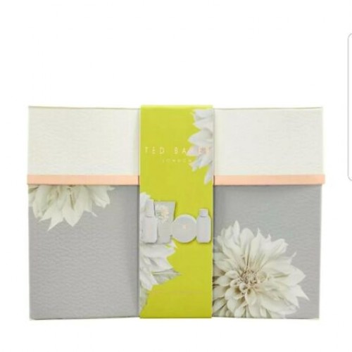 Ted Baker Pretty Harmony Gift Set Ted Baker Pretty Harmony Gift Set