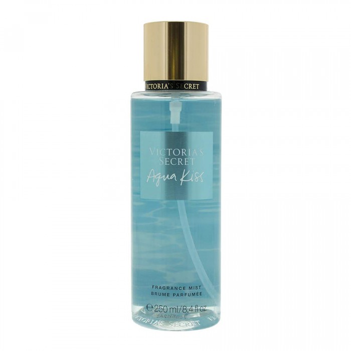 A refreshing and elegant body mist for women or menLeaves