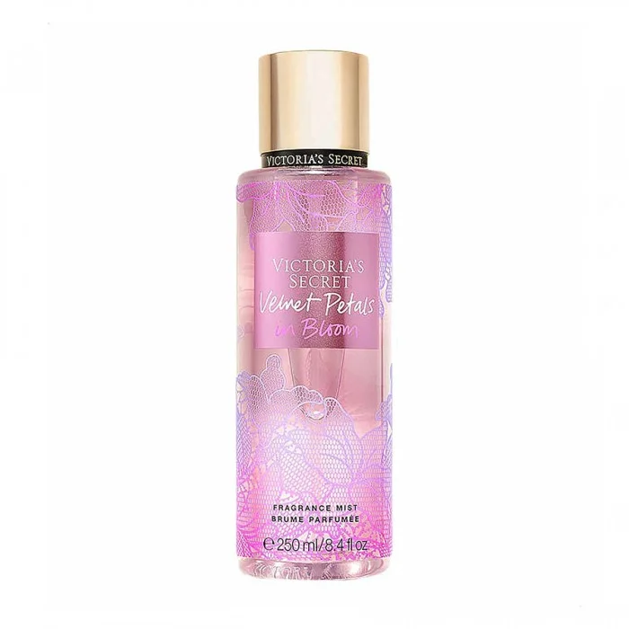 معطر جسم منعش وأنيق للنساء أو الرجاليترك تأثيراً طويل الأمد على الجسم.بعطر فريد يكمل أناقتك طوال اليوم | فييلا بيوتي معطر جسم منعش وأنيق للنساء أو