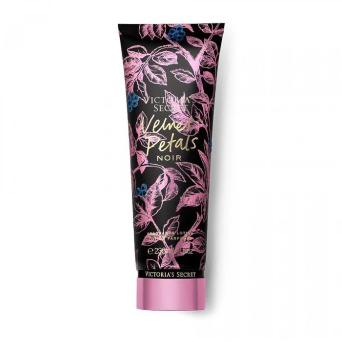 Get decadent. A rich, intense twist gives a dark edge to your favorite scents. Smooth on the lotion, then finish with Mist for a longer-lasting fragrance experience. | Veela Beauty Get decadent | فييلا بيوتي