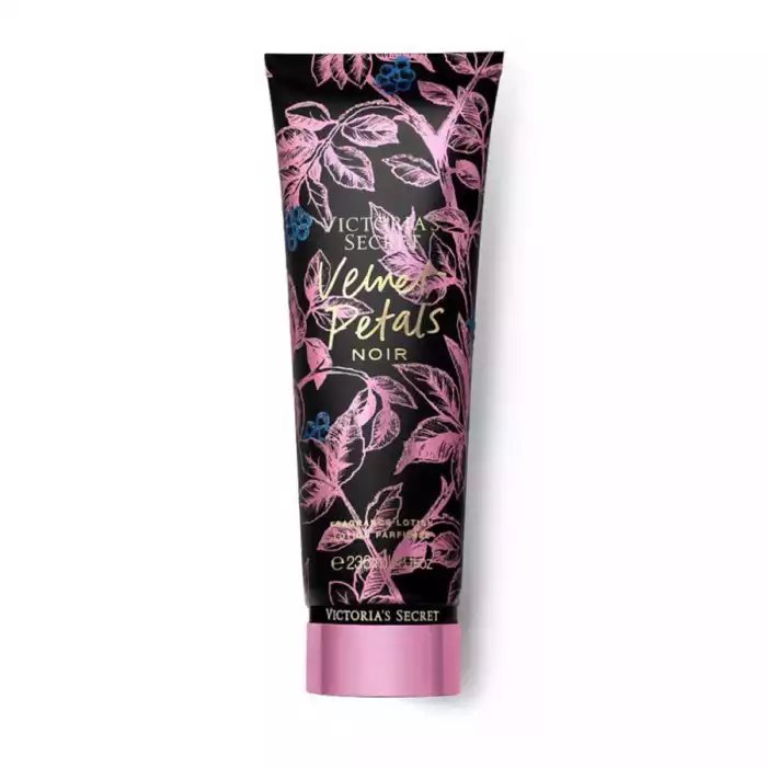 Get decadent. A rich, intense twist gives a dark edge to your favorite scents. Smooth on the lotion, then finish with Mist for a longer-lasting fragrance experience. | Veela Beauty Get decadent | فييلا بيوتي