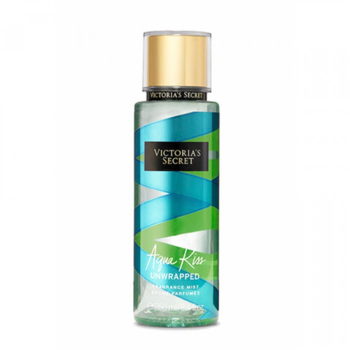 A refreshing and elegant body mist for women or menLeaves