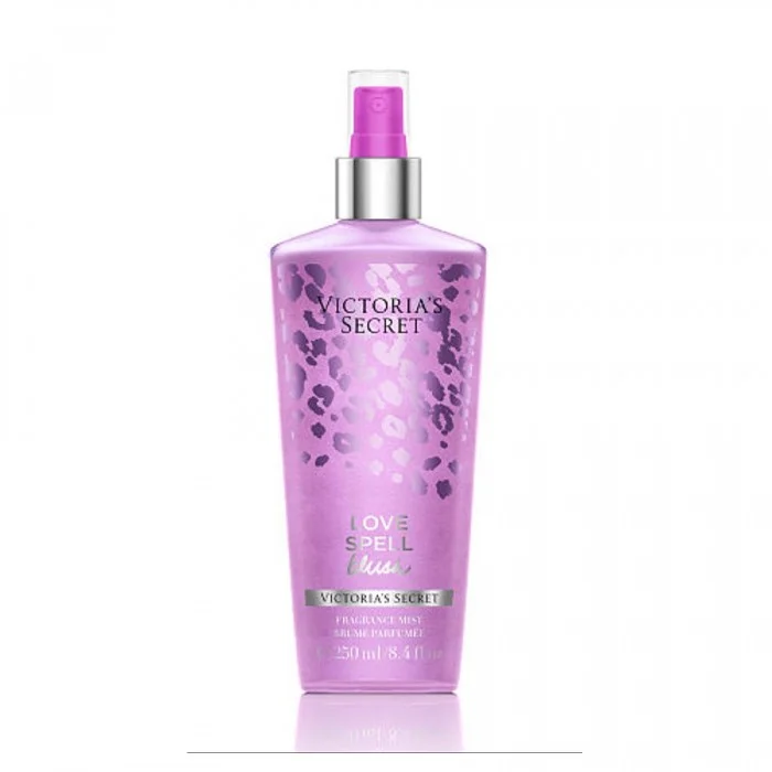 معطر جسم منعش وأنيق للنساء أو الرجاليترك تأثيراً طويل الأمد على الجسم.بعطر فريد يكمل أناقتك طوال اليوم | فييلا بيوتي معطر جسم منعش وأنيق للنساء أو