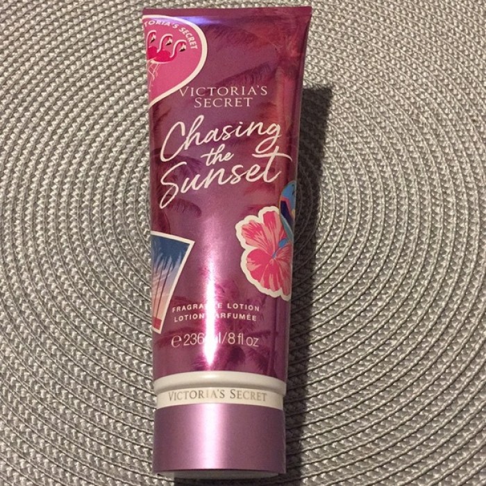 Provides deep nourishment and long lasting moisturisationFragrance Body Lotion that will make your skin soft and silk | Veela Beauty | فييلا بيوتي
