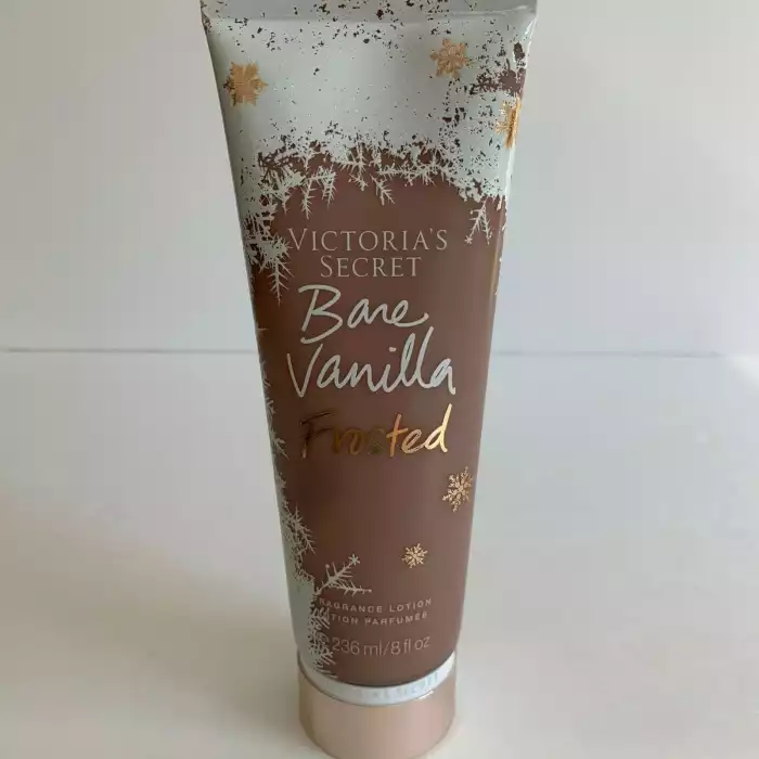 Your favorite Bare Vanilla Lotion in a Chilly Limited EditionFragrance smooth on body lotionBlack Sugar. Fresh Mint. Bare Vanilla On Ice | Veela Beauty Your favorite Bare Vanilla Lotion in a Chilly Limited