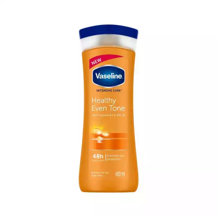 لوشن Vaseline Intensive Care Even Tone Body Lotion هو لوشن ترميم عميق للجسم غني بفيتامين B3 و SPF 10 ، يرطب لمدة تصل إلى 48 ساعة ويحمي من أضرار أشعة الشمس. | فييلا بيوتي لوشن Vaseline Intensive Care Even Tone Body Lotion هو