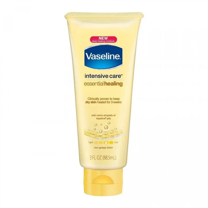 Non-greasy, fast absorbing formula leaves skin feeling silky smooth and comfortable.
Gives you healthy, smooth and touchable skin every day.
Enriched with Vitamin E and minerals to give skin essential moisture where it | Veela Beauty Non-greasy, fast absorbing formula leaves skin feeling