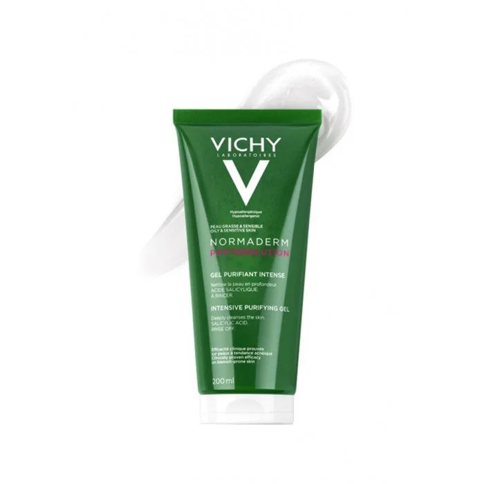 Formulated with 3% raw pine sap extract, this pH-balanced