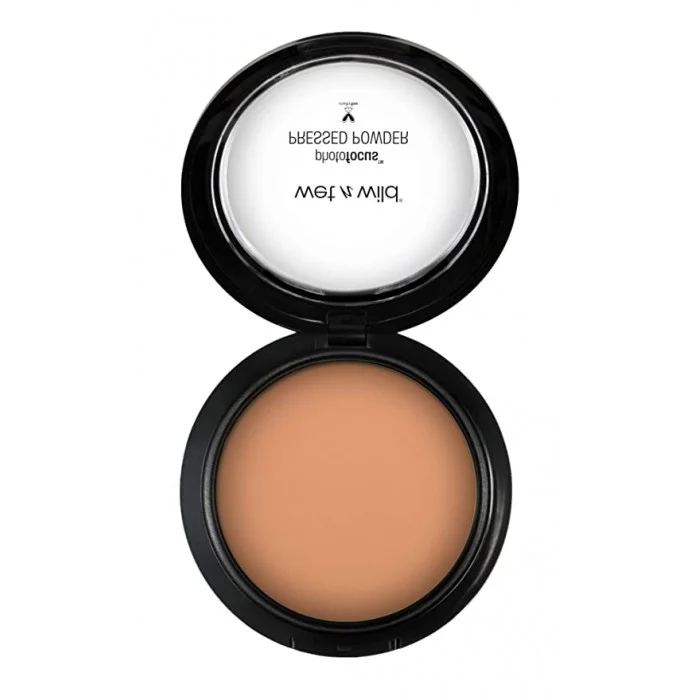 Wet N Wild Photo Focus Pressed Powder E826 Golden Tan
It has a silky smooth feel
It stays put and reduces shine all day long
It gives you a bright and attractive look
It is characterized by its light formula that looks n | Veela Beauty Wet N Wild Photo Focus Pressed Powder E826 Golden Tan
It