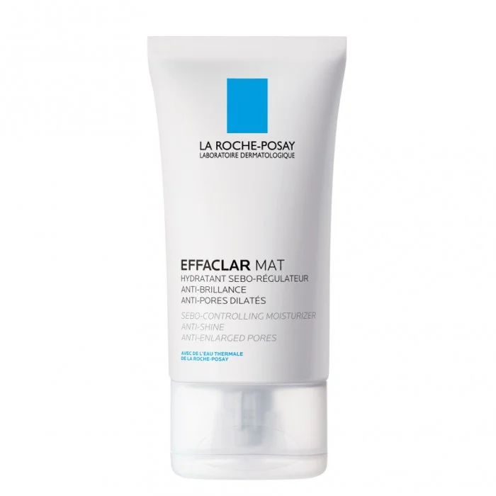 يستهدف مرطب La Roche-Posay Effaclar Mat Sebo-Controling للبشرة الدهنية الزيوت الزائدة لتنعيم البشرة وتنقية المسام. يتكون من حمض ليبو هيدروكسي المقشر الدقيق ، وهذا المرطب للبشرة الدهنية يرطب البشرة ويتركها تبدو غير لامعة. | فييلا بيوتي يستهدف مرطب La Roche-Posay Effaclar Mat